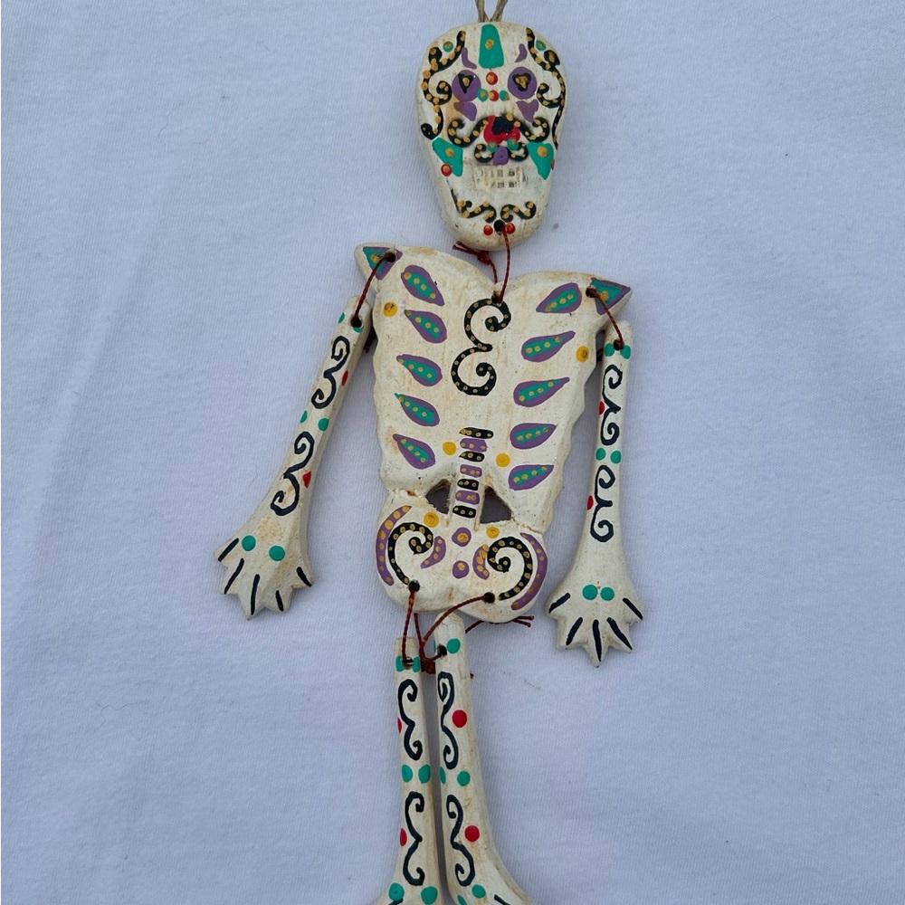 Christmas Ornament World Market White Wood Day of the Dead skeleton Ornament New - Picture 4 of 7